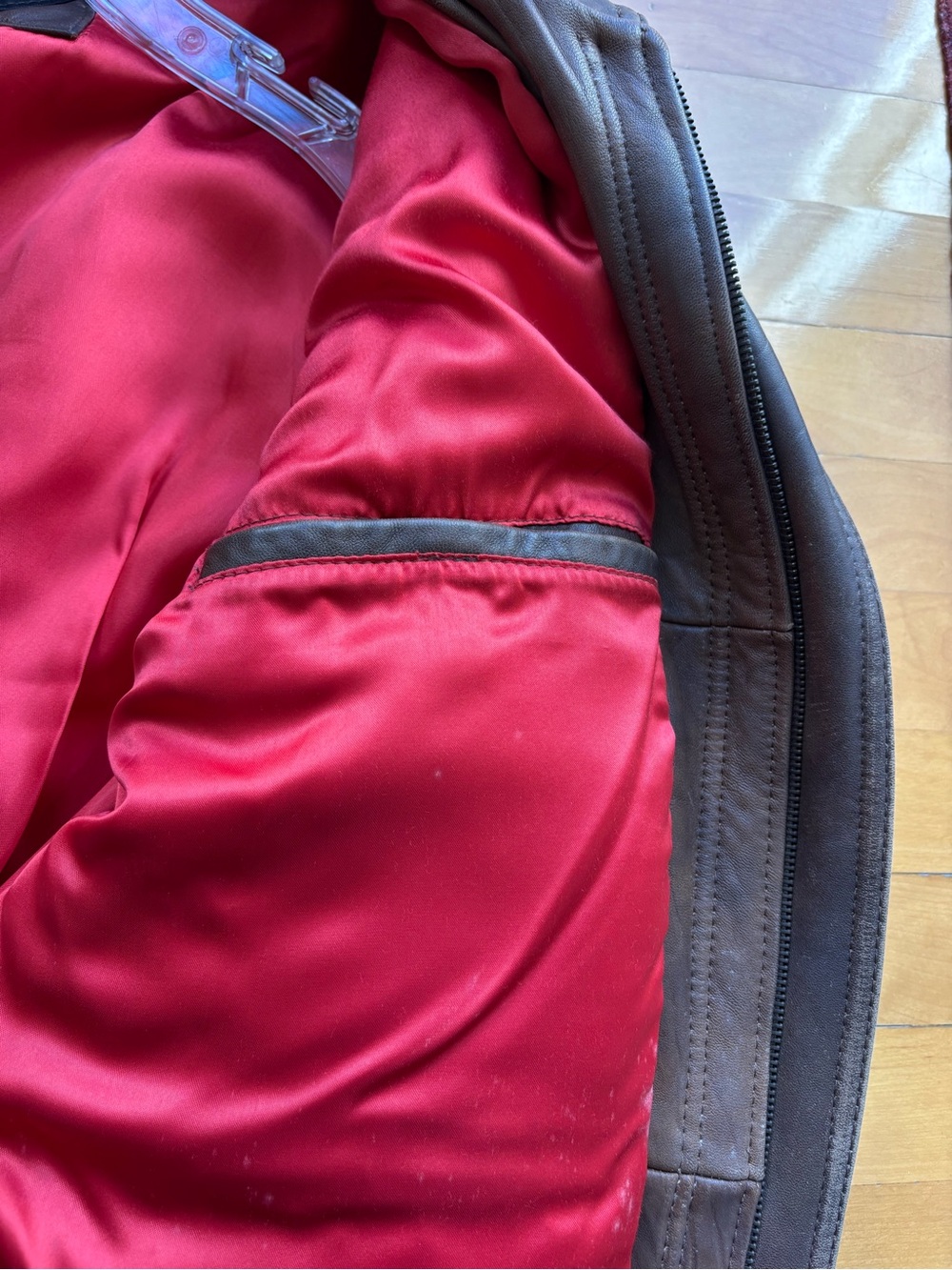 Vintage Men's Brown Leather Bomber Jacket with Red Lining - Picture 5 of 7